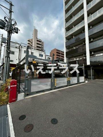 エスリード神戸グランドールの駐車場