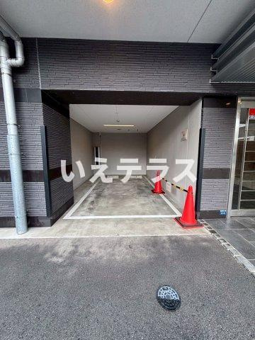 エスリード神戸グランドールの駐車場