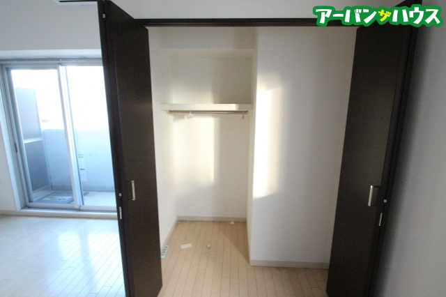 LST表町Ⅲの収納