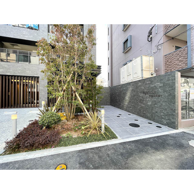 アプリークス平尾山荘通り　平尾小学校区のエントランス|アプリークス平尾山荘通り