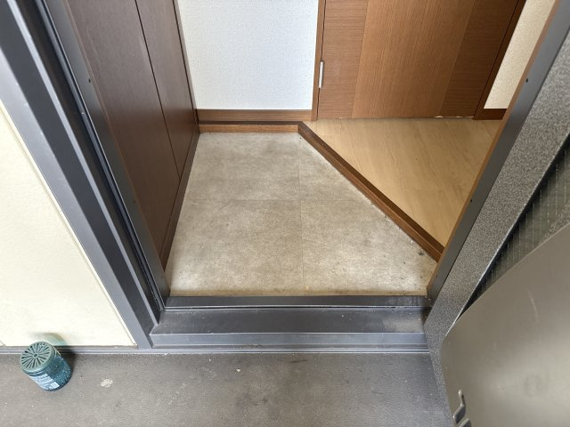 ディアス恵美酒Ｂの玄関