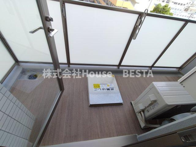 アドバンス神戸パーチェのバルコニー