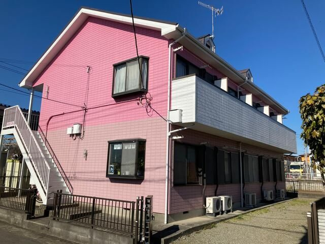 海老名市中新田３丁目のアパート