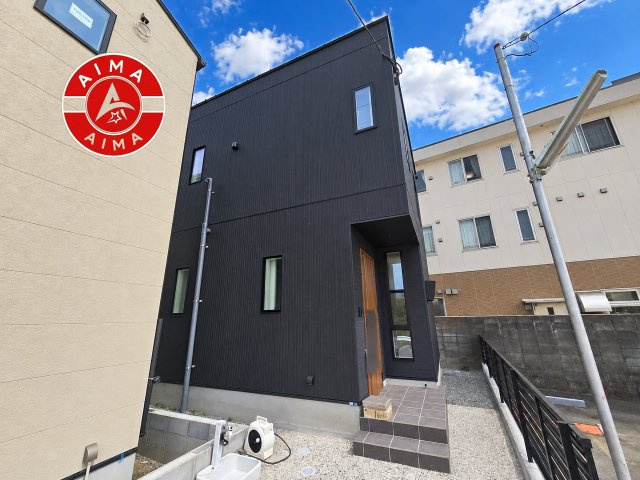 福岡市城南区長尾4丁目第3-6棟（6号棟）の内観：施工例|多くの時間を過すことになるリビングだからこそ、いつも穏やかな空間・解放感が味わえ毎日が充実します。