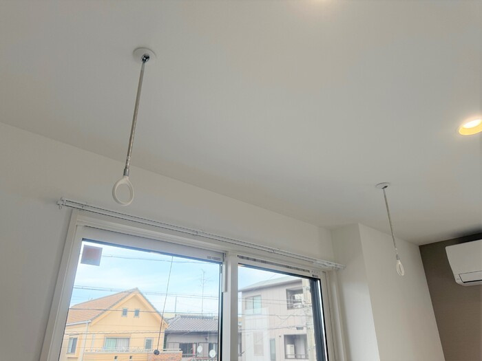 セレスティア柳森町の寝室|室内物干しです