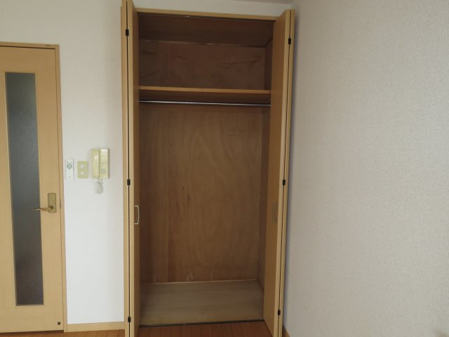 メゾンドヴァンテーヌの収納