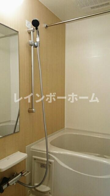 ソレイユの浴室