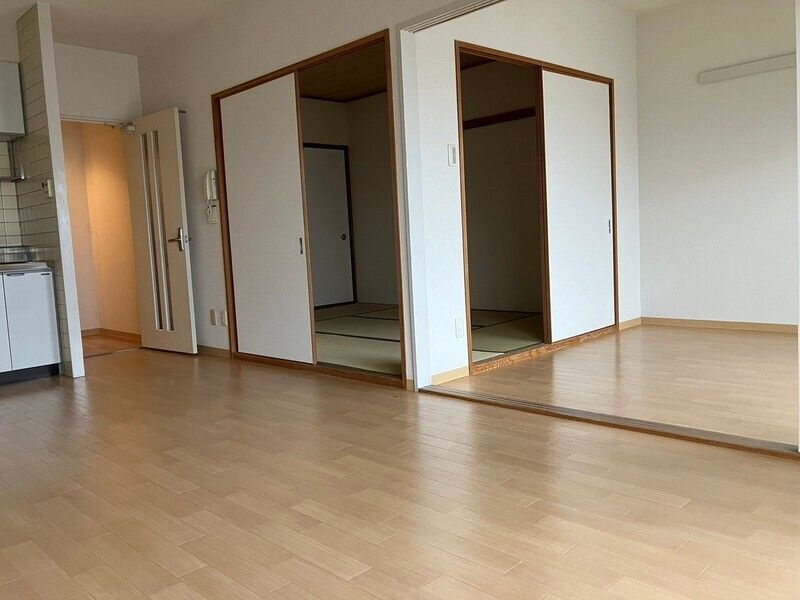 アドバン