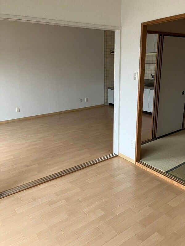 アドバン
