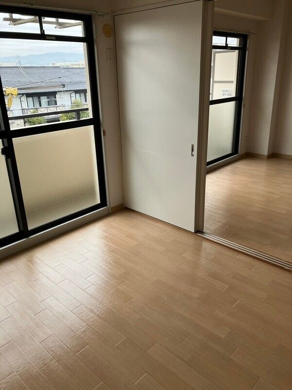 アドバン