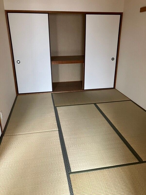 アドバン