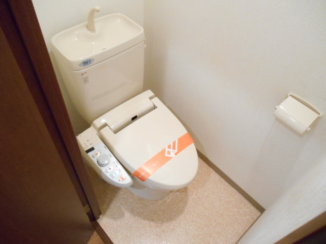 ロイヤルクイーンズパーク蛍池のトイレ