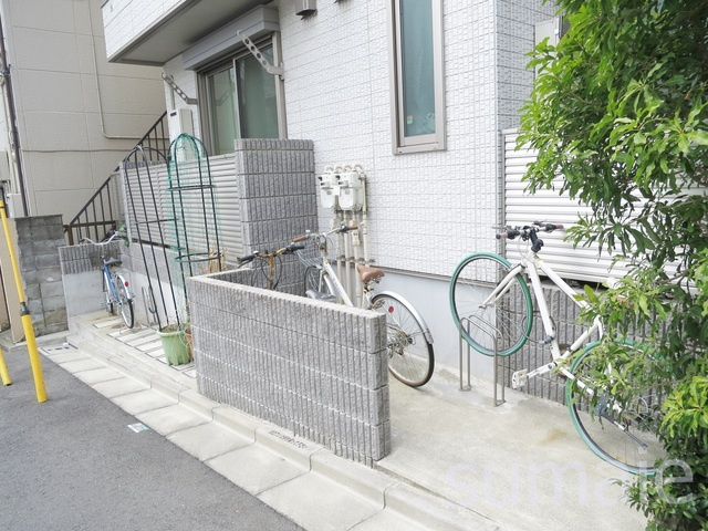 ラ　プリマヴェーラのその他共用部分|こちらが駐輪場です！