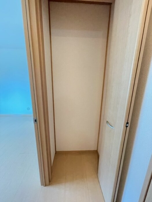 リビングタウン八日市場　Ｅの収納