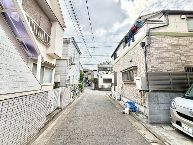 練馬区北町5丁目　新築戸建の前面道路含む現地写真|2026.04.13撮影

現地ご見学希望・資料請求などお気軽にお問い合わせ下さい！
03-5990-5201