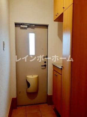 フォンターナの玄関