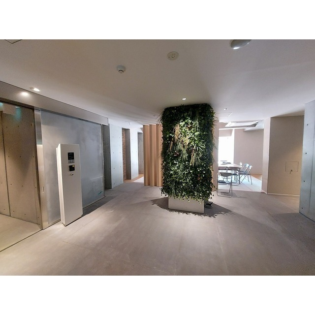 コンフォリア東新宿のロビー|73188008_17.jpg