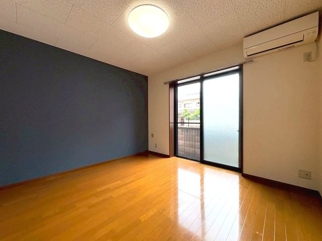 アンプルール クラージュ サピエンスの洋室