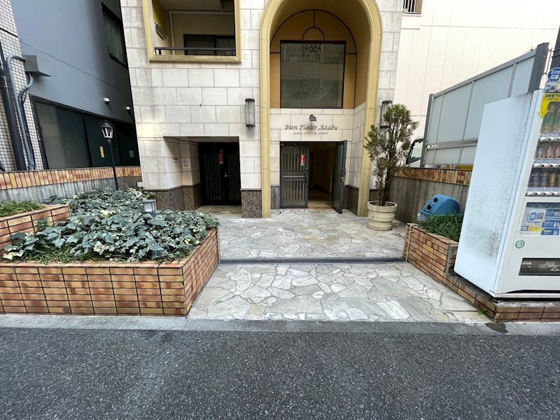 ビアン・プラーセ麻布のエントランス|74641158_13.jpg