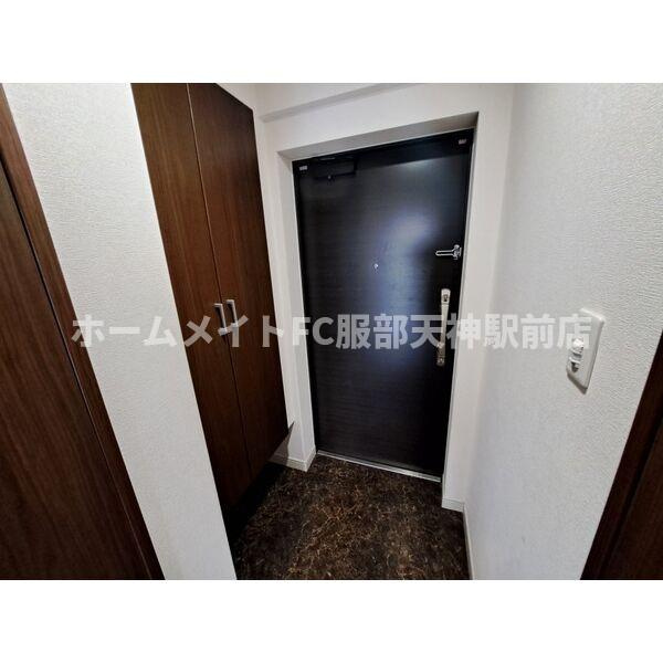 スプランディッド三国Iの玄関