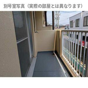 第三秋善ビルのバルコニー