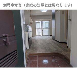 第三秋善ビルの内装