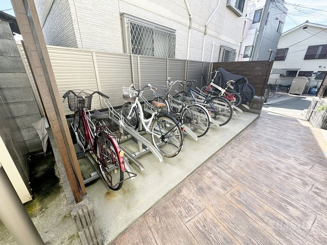 Best　Stage赤羽のその他共用部分|駐輪場です☆彡
