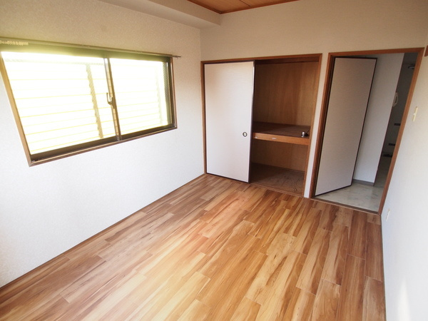 リバティハイツ平野