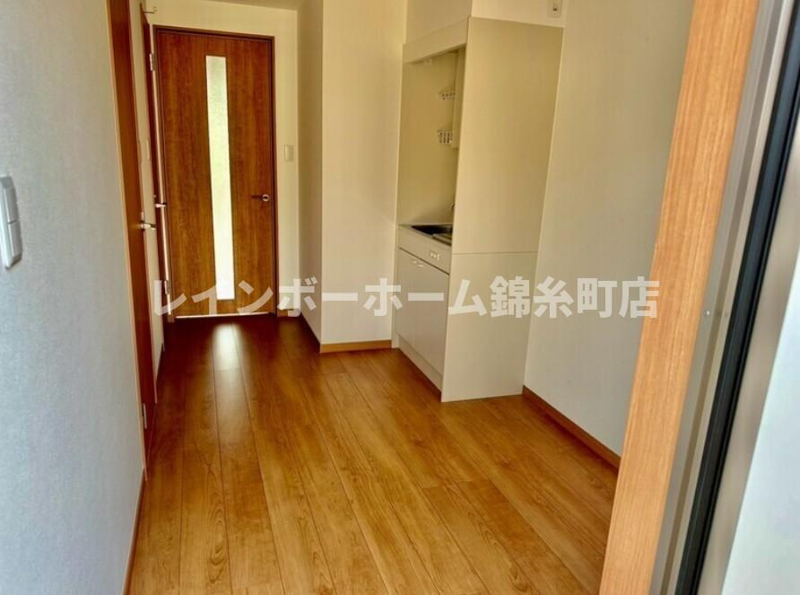 センターパークセンターパーク平井Ⅱ2の玄関|※反転タイプの別部屋参照写真です。