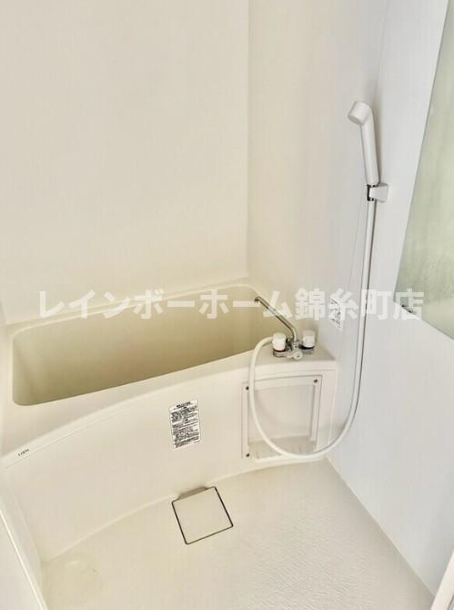 センターパークセンターパーク平井Ⅱ2の浴室|※反転タイプの別部屋参照写真です。