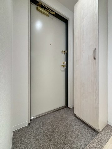 ラメール諏訪森の玄関