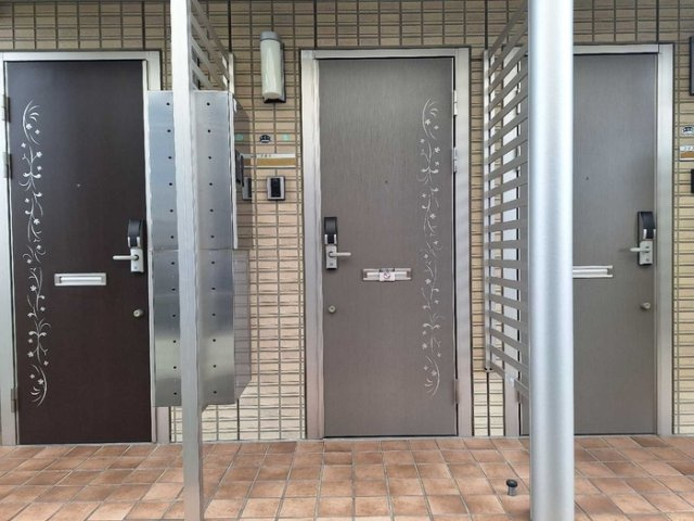 アガットの玄関