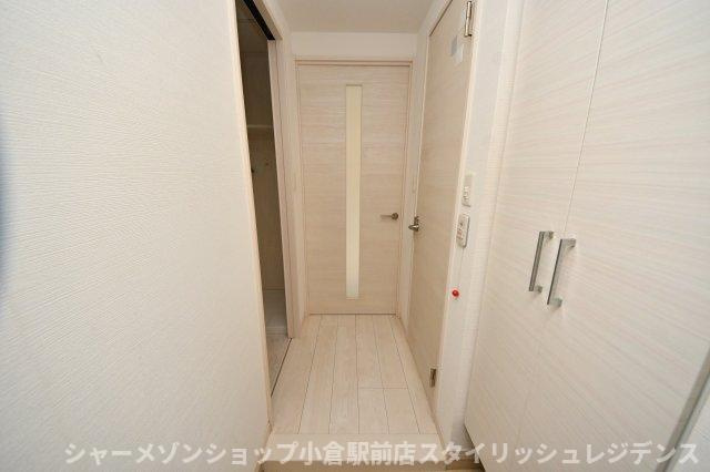 コンダクトレジデンス戸畑の玄関