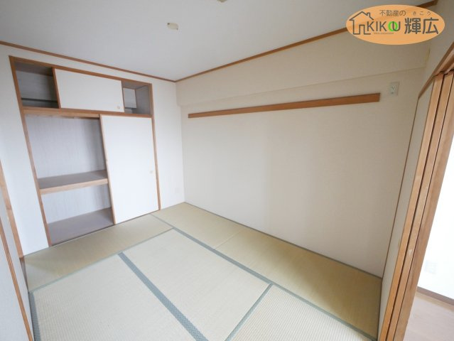 グランプレステージ加古川Ⅱ　4階の和室