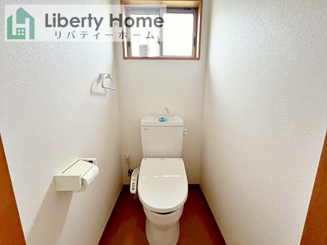 鹿嶋市林　中古戸建のトイレ