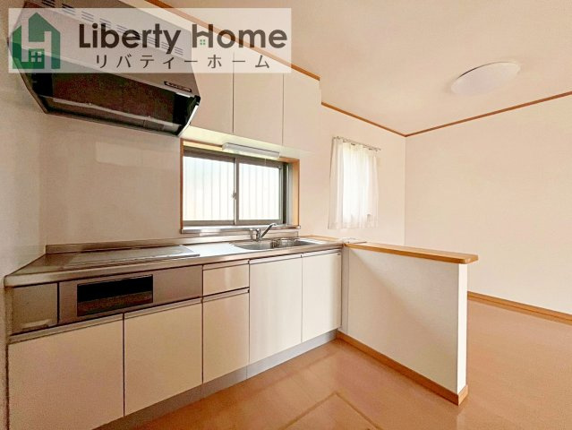 鹿嶋市林　中古戸建のキッチン
