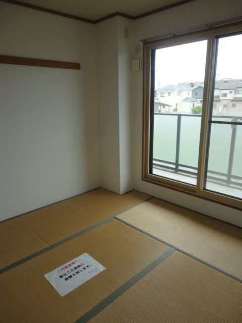 リベア前原の和室