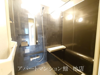 パークヒルズの浴室