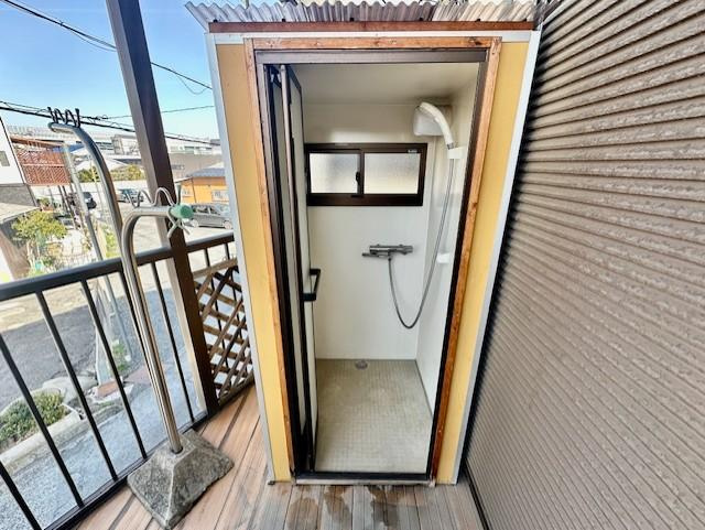 巣本町　中古一戸建ての設備|シャワー室
■物件内覧・資金計画相談・住宅ローン相談、リフォーム相談、お問合せ受付中■
※当日・翌日のご内覧、ご相談はお電話でのお問合せがスムーズです！