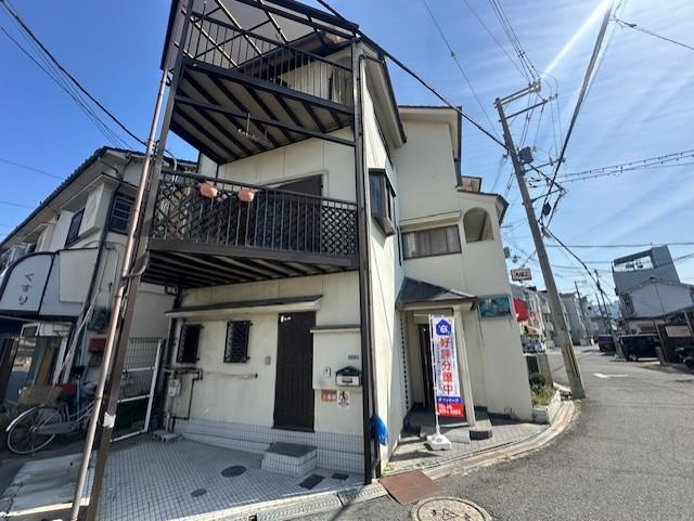 巣本町　中古一戸建て
