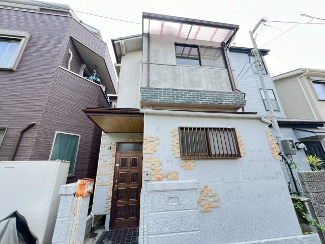 千里丘東貸家の外観