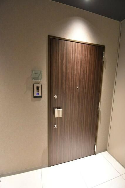 アリーチェ亀戸の玄関