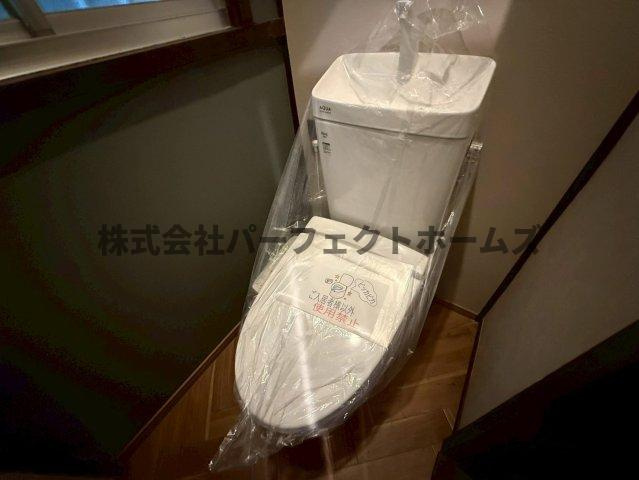 長尾西町1丁目戸建　賃貸のトイレ|トイレもきれいです