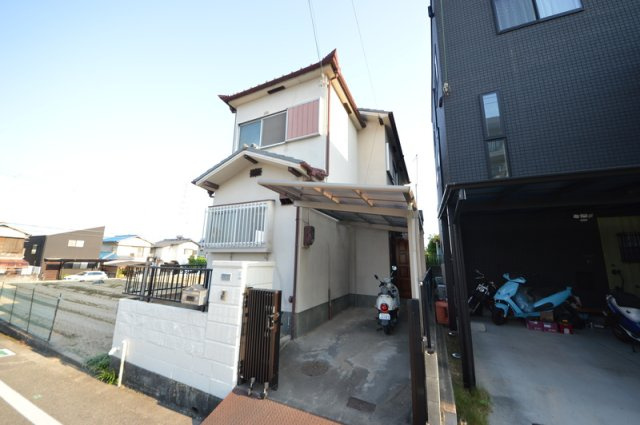 枝吉1丁目戸建の外観