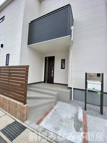 【新築】前橋市富士見町時沢第4　４号棟(全４棟)　クリエートの家　新築建売分譲の玄関|きれいな玄関です