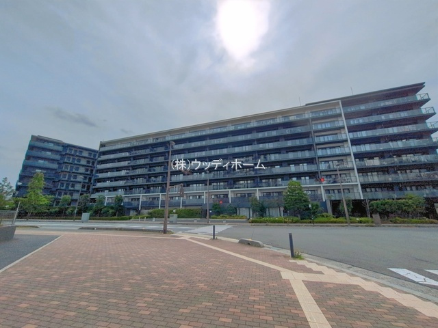 アクアステージグランアルト越谷レイクタウンの外観
