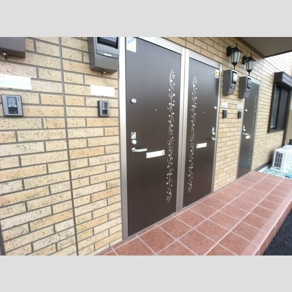 イルソーレの玄関|明るい玄関です