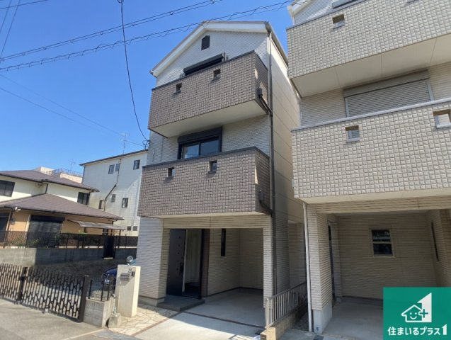 神戸市須磨区須磨浦通　中古一戸建ての外観|周辺は落ち着いた街並みの住宅地！子育てがしやすい住環境です！気になることがありましたら、お気軽にお問い合わせください！
