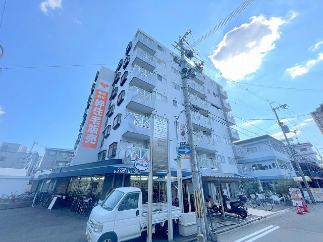 レクシア上新庄の外観