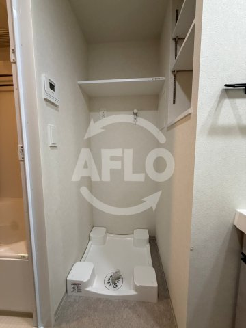 アーバネックス堺筋本町　開平小学校区の設備|アーバネックス堺筋本町　室内洗濯機置き場
